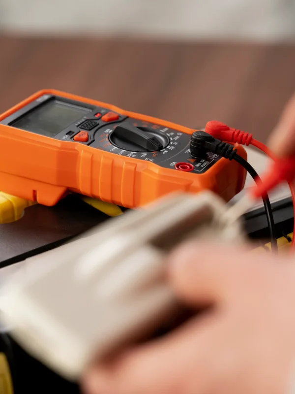 service-maintenance-worker-repairing-scaled.webp service-maintenance-worker-repairing-scaled.webp